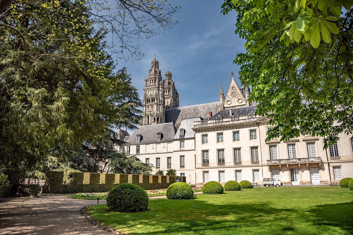 Apartamento L'Historique / Basilique St Martin Tours Exterior foto